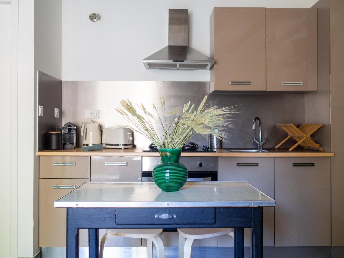 La Madeleine Arles Apartment Luaran gambar